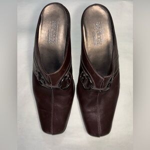 Aerology Women's Size 6.5 Brown Leather Slip-On Mules Heel Height 3" Gently used